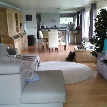 Chalumen : Chalet Lumineux Sur 40 Ares De Foret *